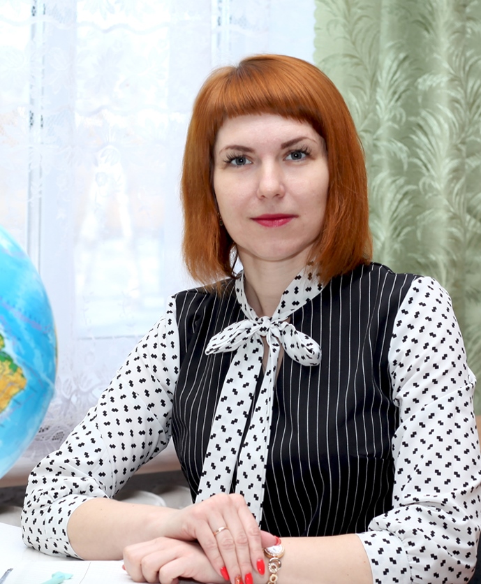 Петрова Людмила Николаевна.